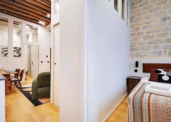 Les Halles - Grands Boulevards Stylish 2br - 6p *