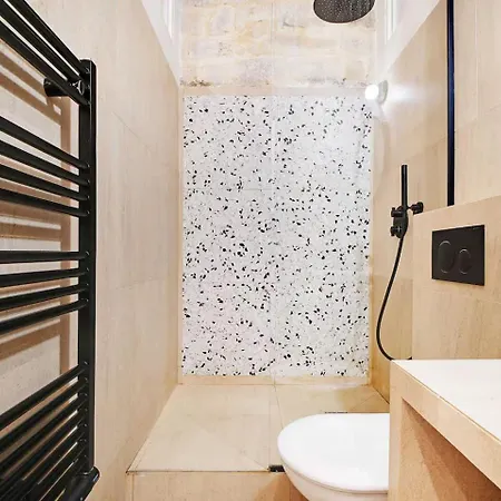 Les Halles - Grands Boulevards Stylish 2br - 6p Апартаменты
